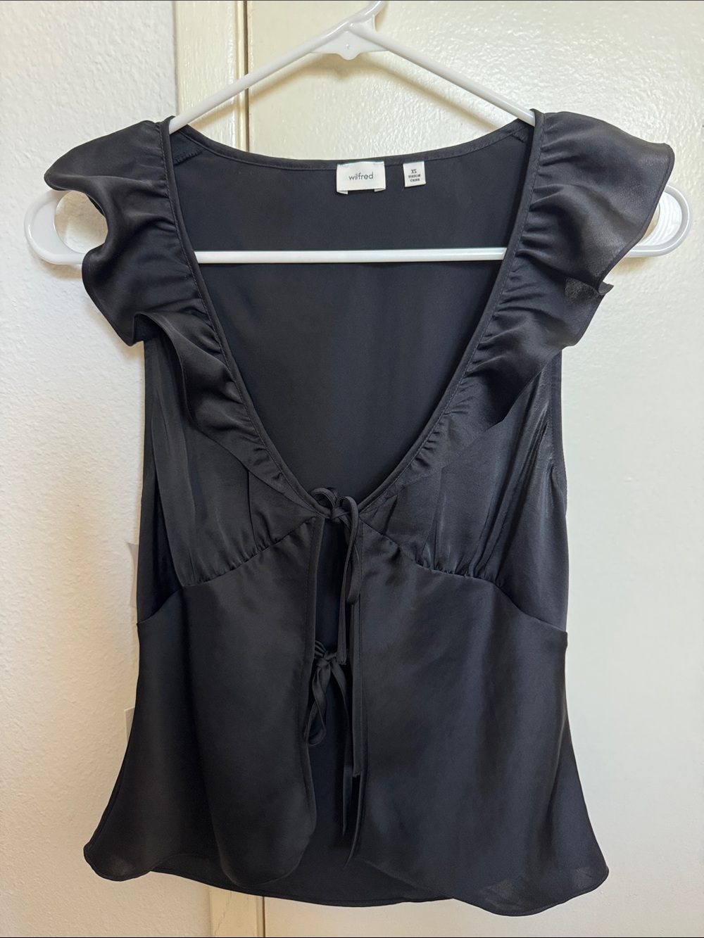 Wilfred Tonka Black Satin Ruffle Tie-Front Blouse, XS